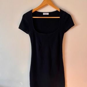 Aritzia / Sculpt Knit Square neck Dress